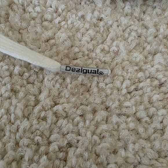 Desigual Women's Shoes Cosmic Caras Black and Red Graphic Sneakers SIZE 6 - Picture 8 of 11